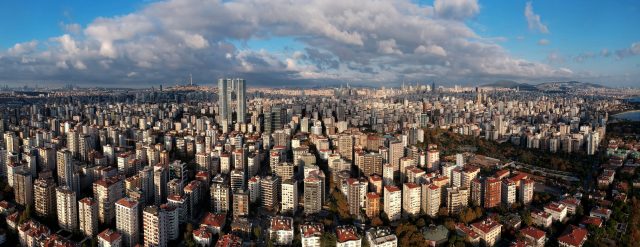 ABD’de Konut Fiyatları Neden Yavaşlıyor? ABD’de konut fiyatları, 2025’in ilk