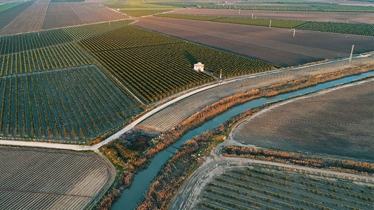 Njg3MDcwNT-ankara-un-sanayinin-cankayadaki-arsasini-115-milyon-dolara-angim-yapi-kooperatifi-aldi Njg3MDcwNT-ankara-un-sanayinin-cankayadaki-arsasini-115-milyon-dolara-angim-yapi-kooperatifi-aldi