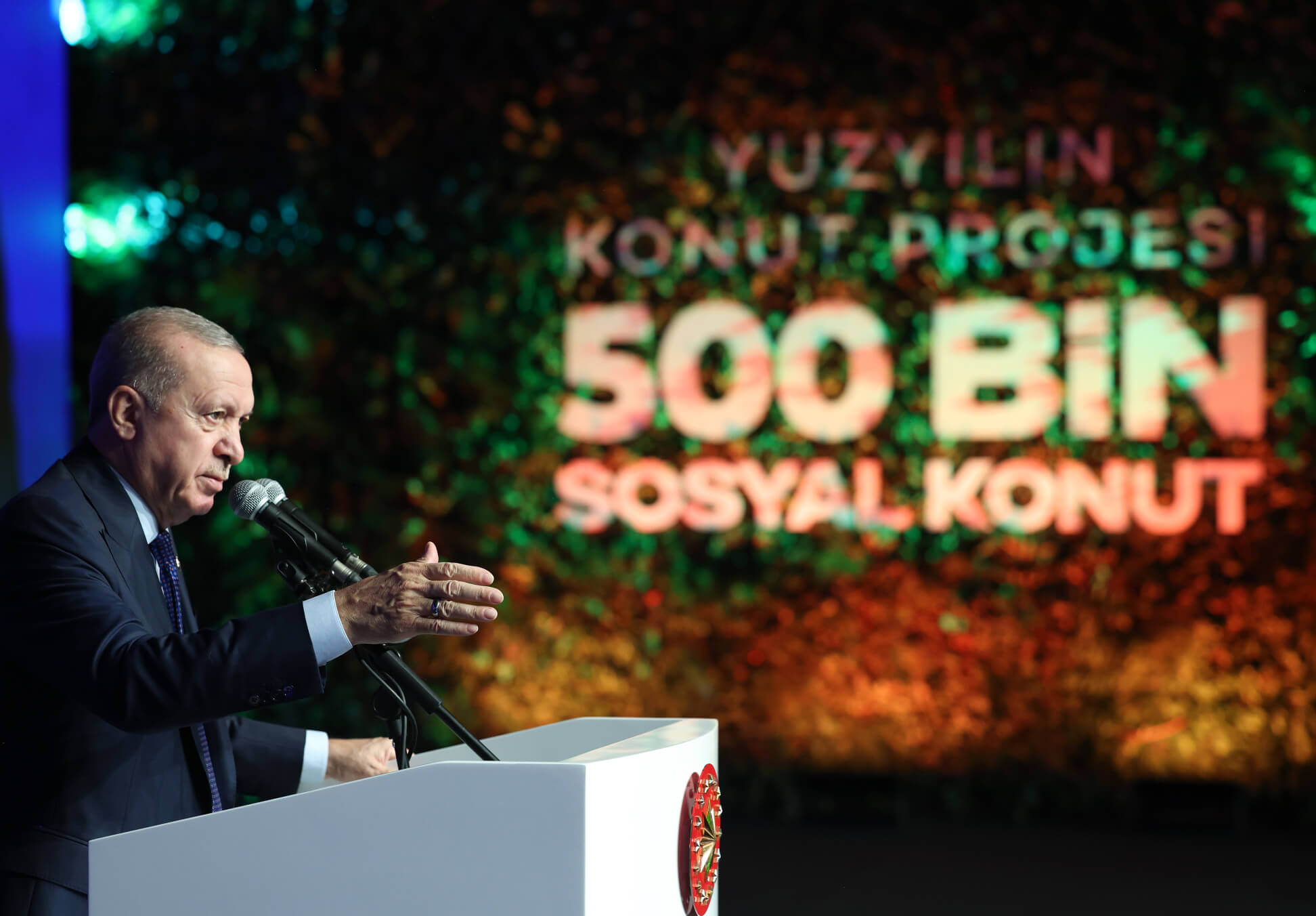 Cumhurbaşkanı Recep Tayyip Erdoğan, Başakşehir’de düzenlenen “Yüzyılın Konut Projesi Programı”nda