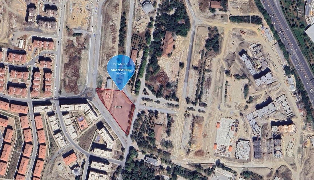 Emlak Konut parselli arazi ve dükkanlar için ihale yapıyor. İhaleler