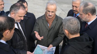 Ulaştırma ve Altyapı Bakanı Abdulkadir Uraloğlu, Hatay’daki 455 bininci konut