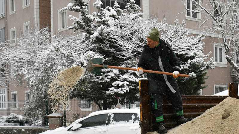 Meteoroloji 45 il için sarı kodlu kar ve fırtına uyarısı