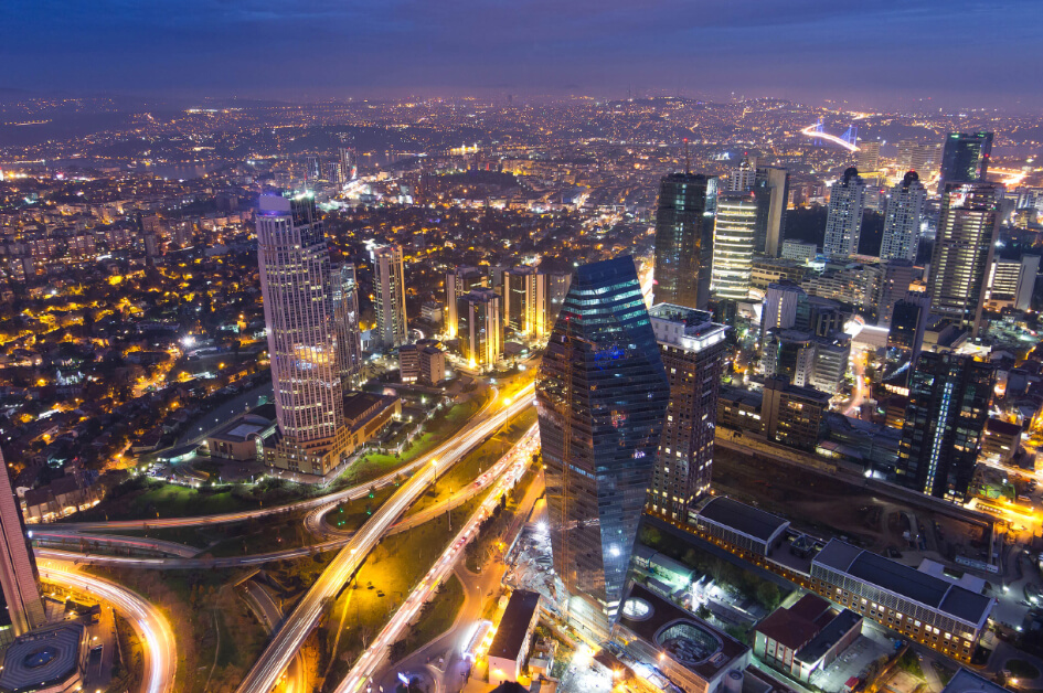 Yeni nesil ofis projeleri ve gelişen ulaşım aksları, İstanbul’un ticari