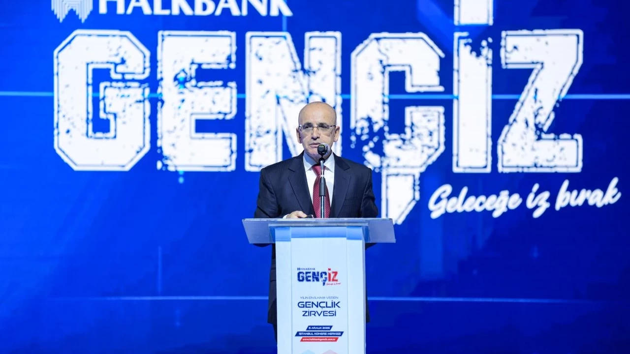 Mehmet Şimşek’ten Ekonomiye Yönelik Kritik Açıklamalar: “Enflasyonu Düşürmek En Büyük