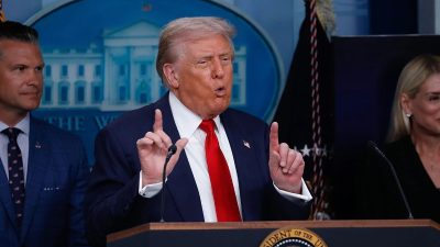 ABD Başkanı Trump, Venezuela’da Maduro’nun yakalanmasının ardından konuştu. “Geçiş sürecini