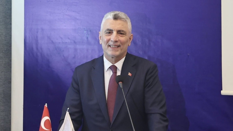 Bakan Bolat açıkladı: Türkiye, 2025 yılında dış ticaret hacmini 820