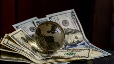 ABD’nin Venezuela operasyonu sonrası dolar endeksi güç kazandı. Petrol ve
