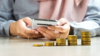 Cumhurbaşkanı Erdoğan, emekli maaşlarıyla ilgili eleştirilere dolar hesabı üzerinden yanıt