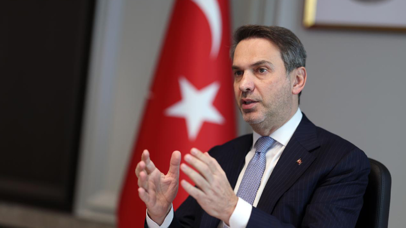 Bakan Alparslan Bayraktar, enerji verimliliğinin en temiz ve en ucuz