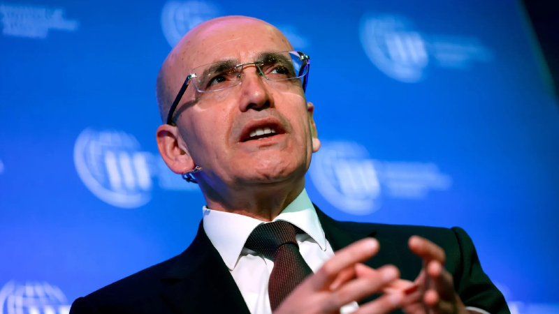 Bakan Mehmet Şimşek, Asya Finans Forumu için Hong Kong’a gitti.