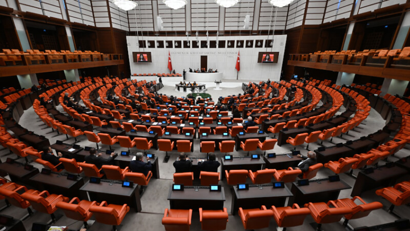 TBMM’de bu hafta Genel Kurul çalışmayacak. Komisyon rapor yazımına devam