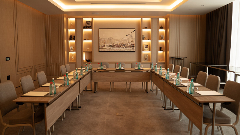 Address Istanbul, toplantı deneyimlerinde verimlilik ve konfor arayanlar için modern,