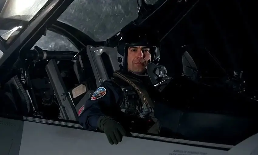 F-16 kazasında şehit olan Pilot Binbaşı İbrahim Bolat, İzmir’de binlerce