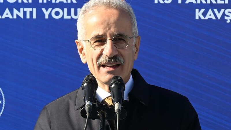 Sarıyer–Kilyos Tüneli’nde 4.800 metrelik TBM kazısı tamamlandı. Bakan Uraloğlu, projenin