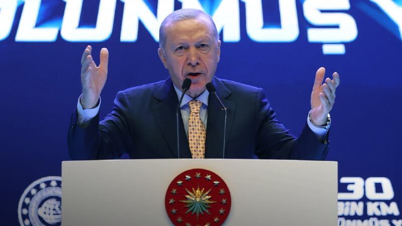 Cumhurbaşkanı Erdoğan’dan 6 Şubat depremlerinin üçüncü yılı için mesaj: “Şehirlerimizi