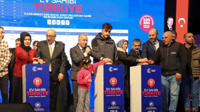 Elazığ’da Yüzyılın Konut Projesi kapsamında 3 bin 825 konutun hak