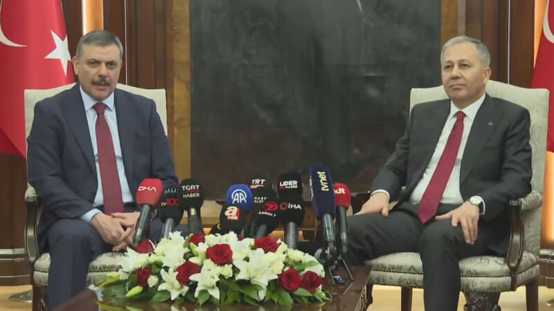İçişleri Bakanlığı’nda devir teslim gerçekleşti. Mustafa Çiftçi, görevi Ali Yerlikaya’dan