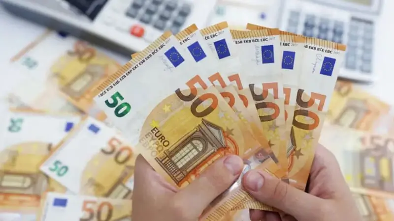 Hazine ve Maliye Bakanlığı, lisanssız döviz alım satımına karşı denetimleri