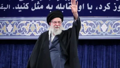 İran basını Ali Hamaney’in hayatını kaybettiğini duyurdu. Ülkede 40 günlük