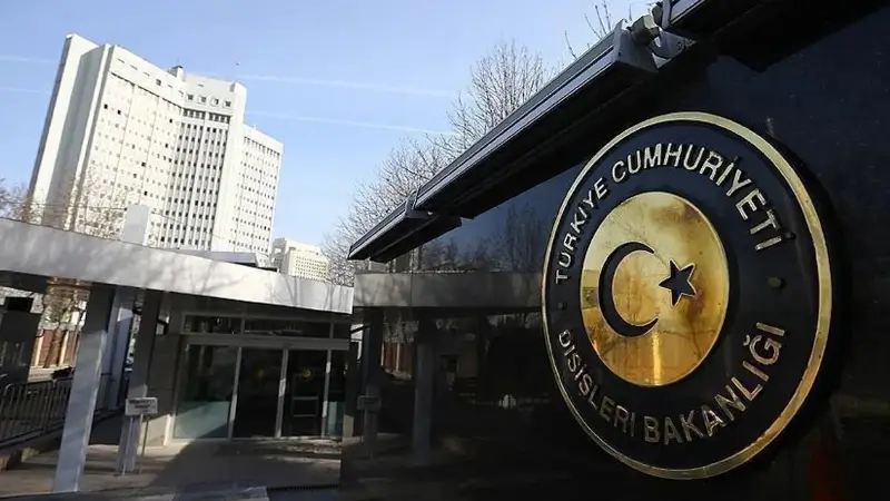 İran’dan ateşlenen balistik mühimmat Türk hava sahasına yöneldi. NATO savunma