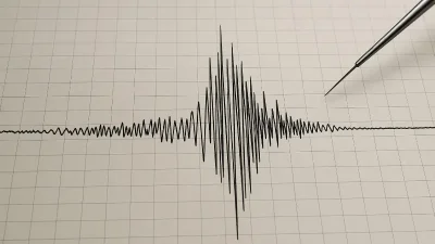 Tokat’ın Niksar ilçesinde gece saatlerinde 5,5 büyüklüğünde deprem meydana geldi.
