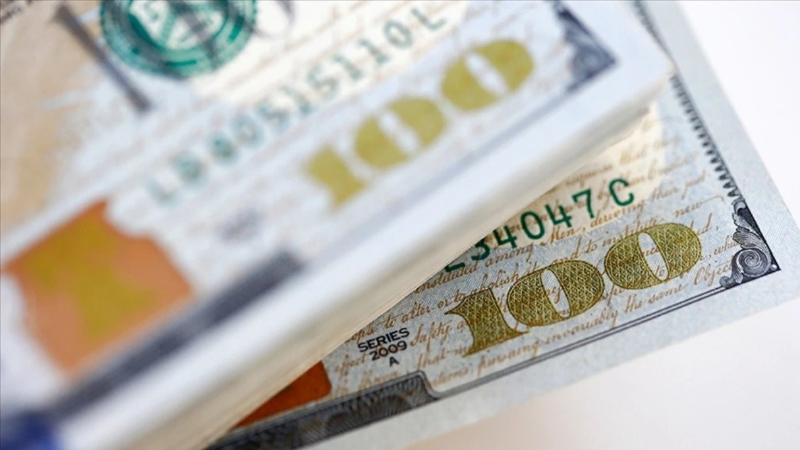 Orta Doğu’daki savaşın etkisi Türkiye piyasalarına sert yansıdı. Yabancı yatırımcı