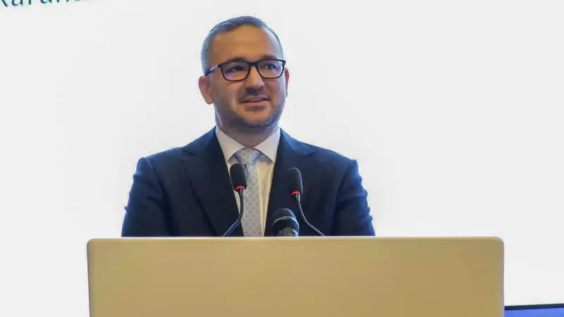 TCMB Başkanı Karahan açıkladı: Enflasyon sert düştü, rezervler güçlendi! Ekonomide