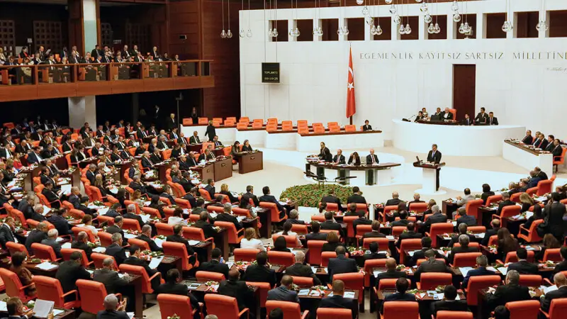 TBMM’de doğum izni ve sosyal medya düzenlemesini içeren teklifin ilk