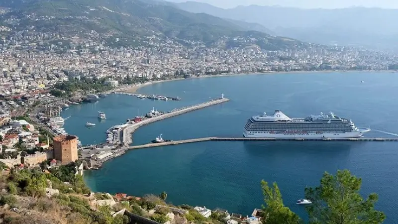 Rusya Federasyonu vatandaşları son dört yılda Türkiye'de en fazla konutu
