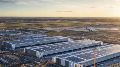 Western Sydney Aerotropolis’teki Crosspoint sanayi ve lojistik yerleşkesinin temel atma