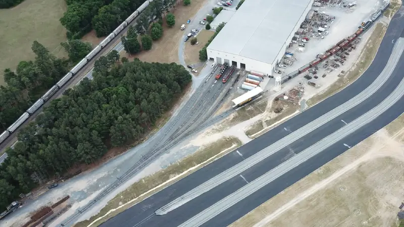 Demiryolu bağlantılı aktarma ve dağıtım merkezi, lojistik gayrimenkulde altyapı erişiminin