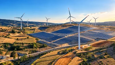 Aydem Enerji, yenilenebilir enerjide 700 milyon dolarlık yatırımla 2 bin